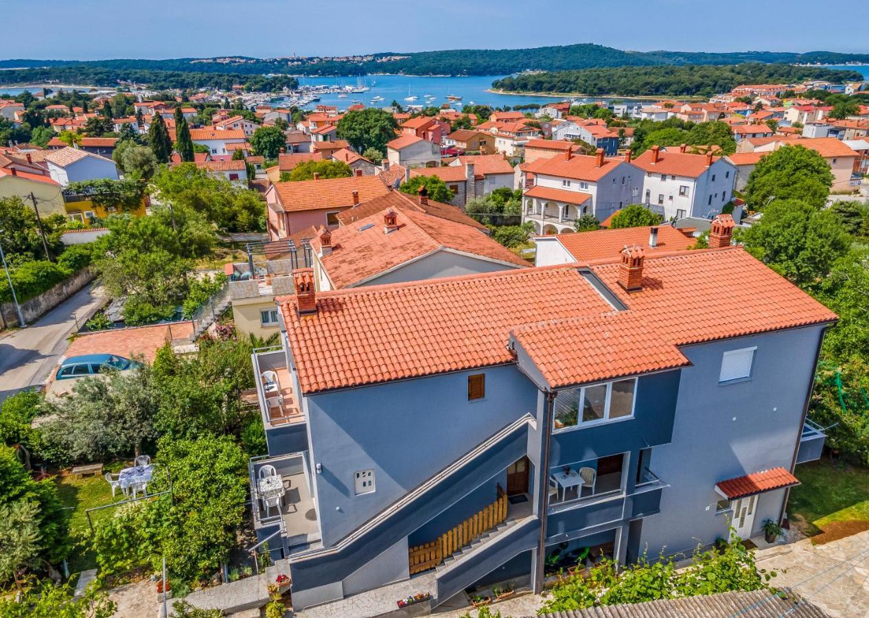 Apartment Lorencin Milka Medulin Exterior photo